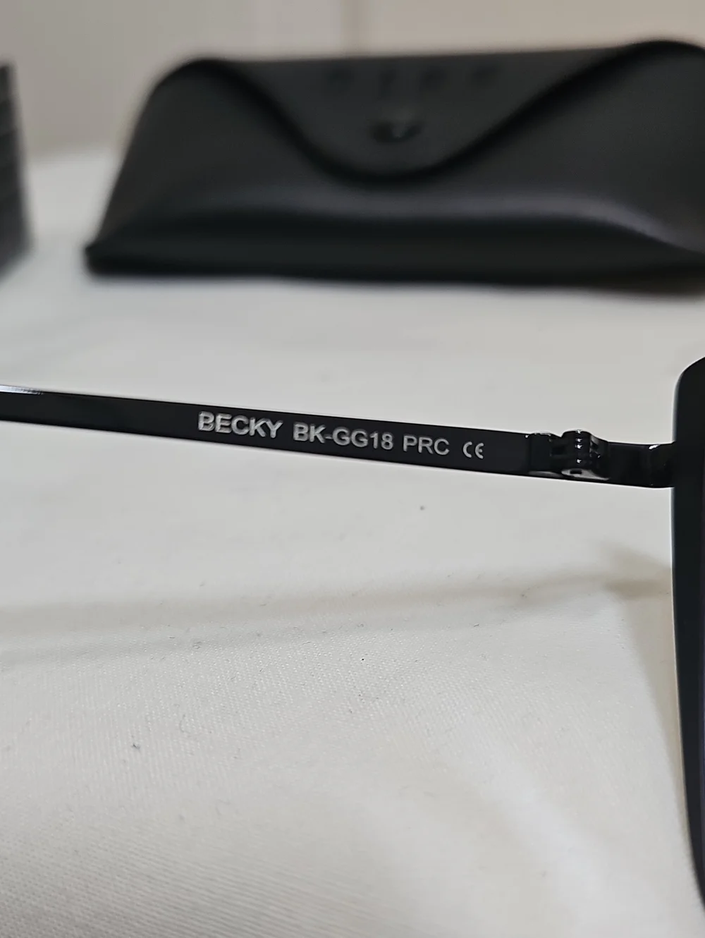 DIFF Charitable Becky Eyewear Black Frame Sunglasses with Blue-Gradient Lenses